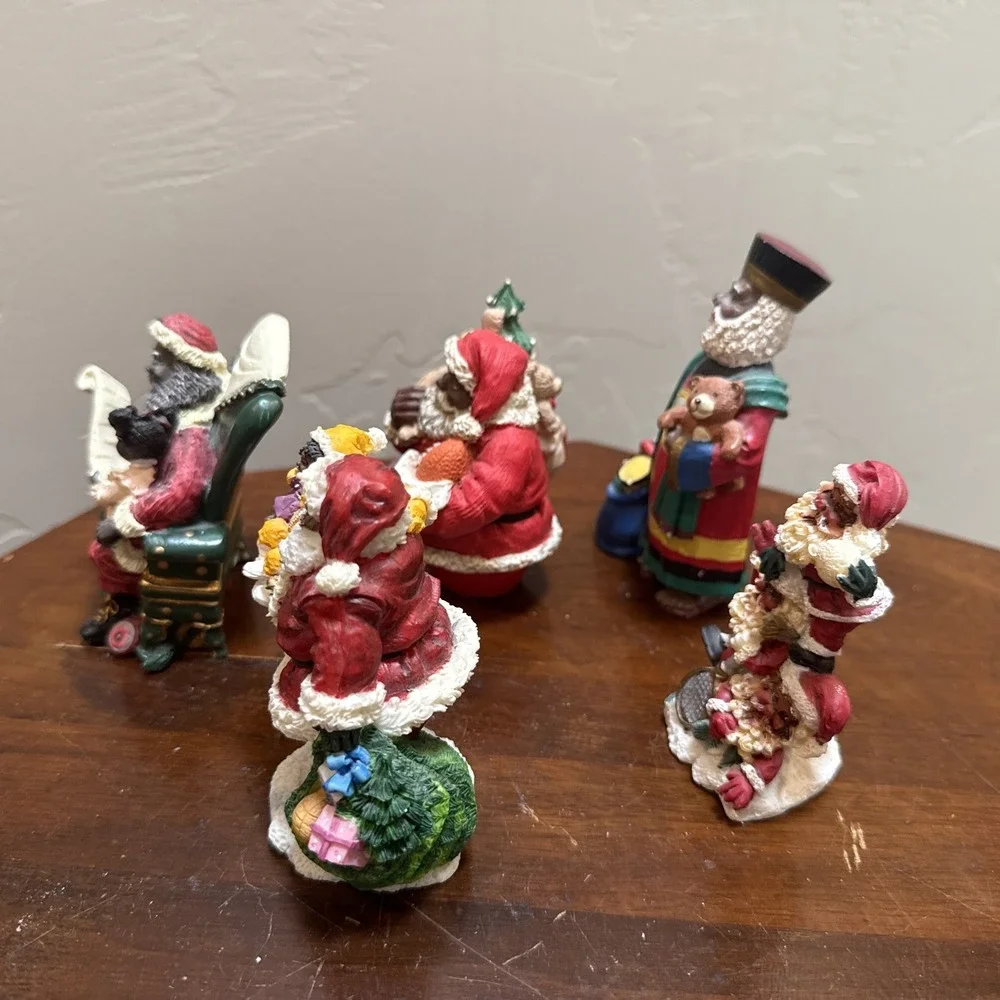 Vintage African American Black Santa Claus Resin Figurine Lot of 5 Christmas